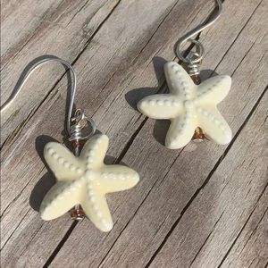 Porcelain Pale yellow Star Fisk earrings